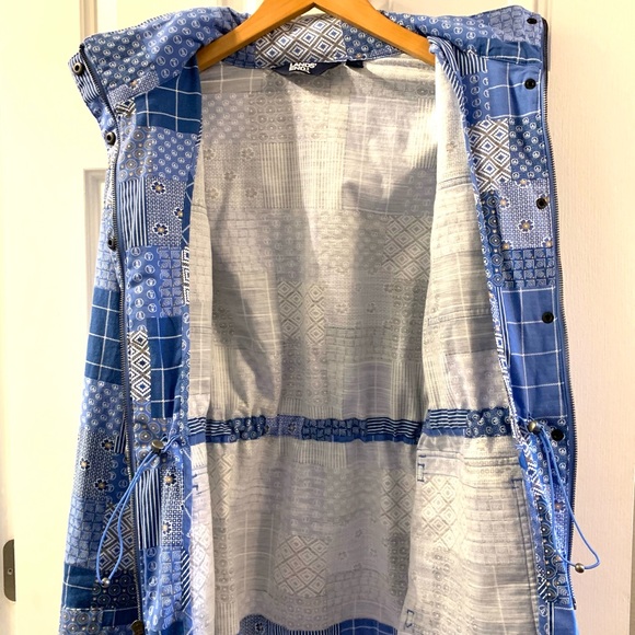 Lands End Hooded Cargo Jacket Blue Patchwork Medium Petite - Picture 9 of 14